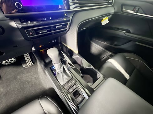 New 2026 Toyota Camry SE image 26