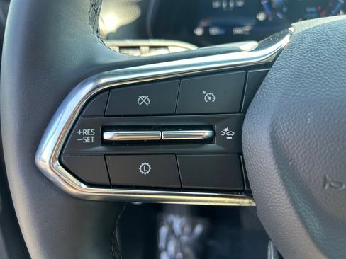 Used 2026 Chevrolet Equinox LT AWD/4WD image 22
