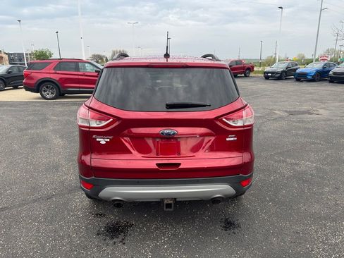 Used 2016 Ford Escape SE w/ Equipment Group 201A AWD/4WD image 4