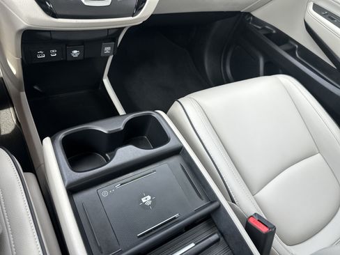 Used 2026 Honda Odyssey Touring image 18