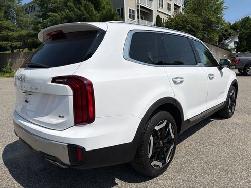 Certified 2024 Kia Telluride S w/ S Sunroof Package AWD/4WD image 7
