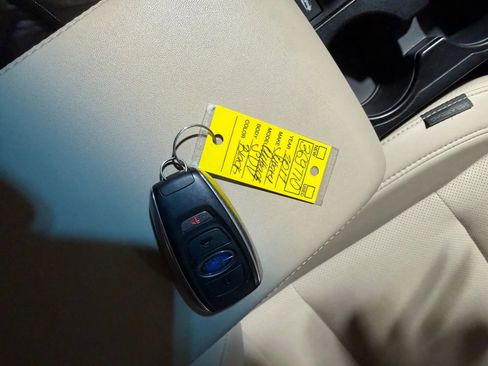 Used 2017 Subaru Outback 2.5i Limited AWD/4WD image 23