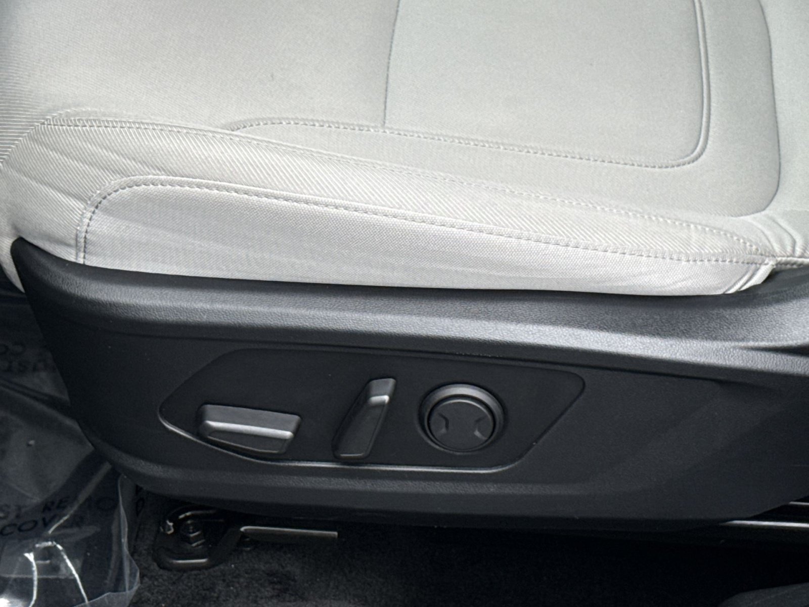 Certified 2025 Hyundai Tucson SEL AWD/4WD image 14