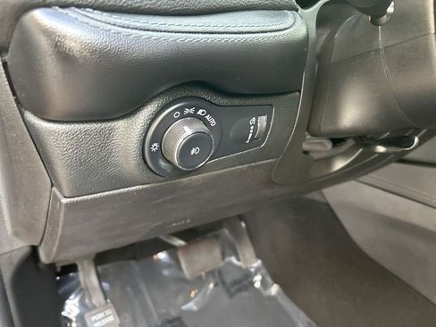 Certified 2022 Dodge Durango GT image 41