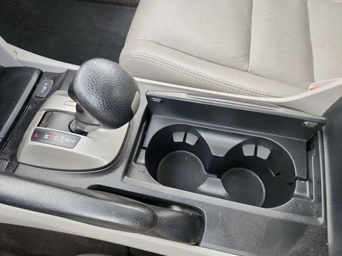 Used 2009 Honda Accord EX-L image 26