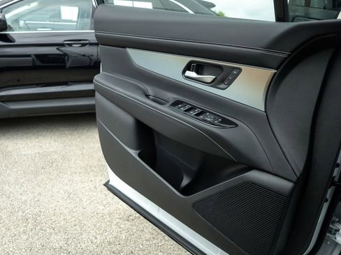 New 2025 Nissan Murano SL image 20