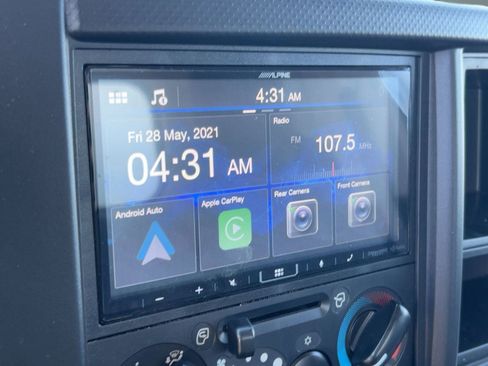 Used 2025 Chevrolet Low Cab Forward image 24