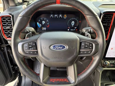 Used 2025 Ford Ranger Raptor AWD/4WD image 16
