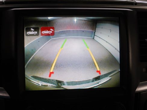 Used 2017 RAM 2500 Limited image 19