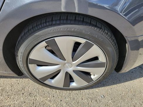 Used 2021 Tesla Model S Long Range Plus AWD/4WD image 12
