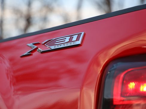 New 2026 GMC Sierra 2500 SLE w/ SLE Value Package; image 11