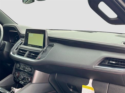 Used 2022 Chevrolet Tahoe RST image 32