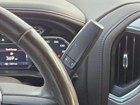 Used 2020 GMC Sierra 1500 SLT RWD image 19