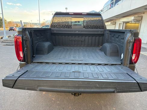 Used 2024 GMC Sierra 1500 AT4 w/ AT4 Preferred Package image 22