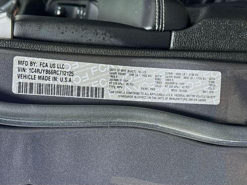Used 2024 Jeep Grand Cherokee Limited 4xe w/ MOPAR Finishing Package AWD/4WD image 32