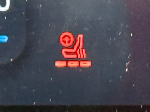 Used 2023 Ford Edge SEL w/ Convenience Package image 22