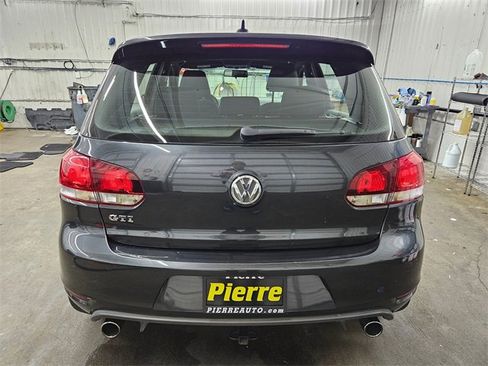 Used 2012 Volkswagen Golf 4-Door image 5