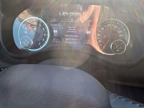 Used 2022 RAM 1500 Laramie image 10