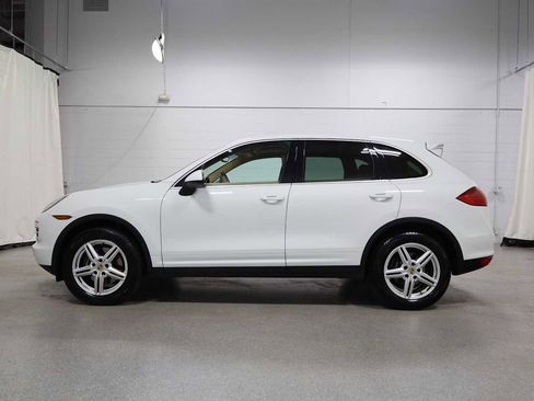 Used 2014 Porsche Cayenne AWD/4WD image 2