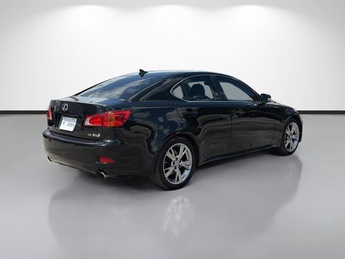 Used 2009 Lexus IS 350 RWD image 3
