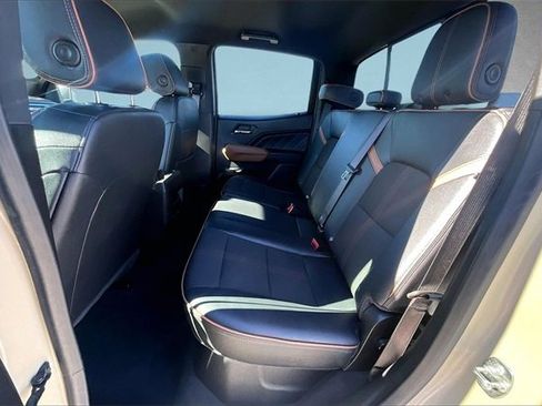 Used 2024 GMC Canyon AT4 w/ Technology Package image 22