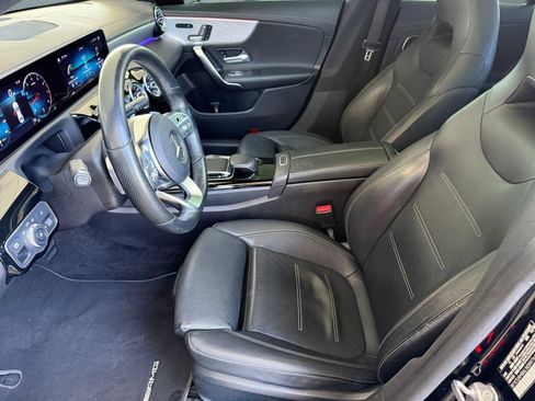 Used 2020 Mercedes-Benz CLA 250 4MATIC image 5