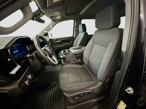 Used 2023 GMC Sierra 1500 Elevation image 11