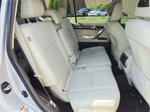 Used 2013 Lexus GX 460 w/ Comfort Plus Pkg AWD/4WD image 26