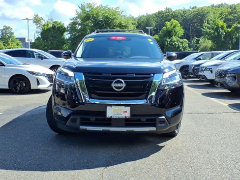 Certified 2024 Nissan Pathfinder SL AWD/4WD image 2