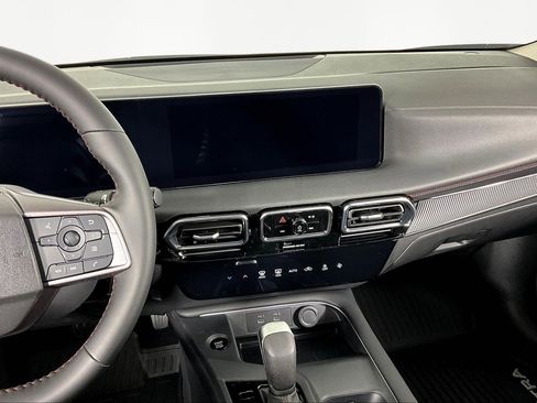 New 2026 Nissan Sentra SR FWD image 11