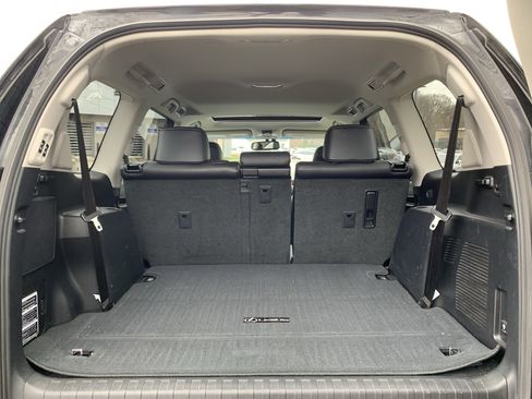 Used 2016 Lexus GX 460 Luxury image 34