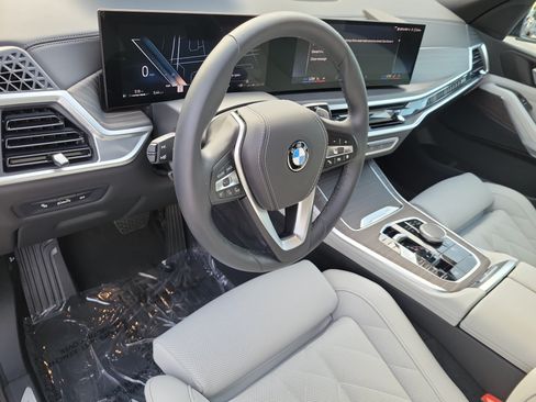 Used 2024 BMW X5 sDrive40i w/ Parking Assistance Package RWD image 14