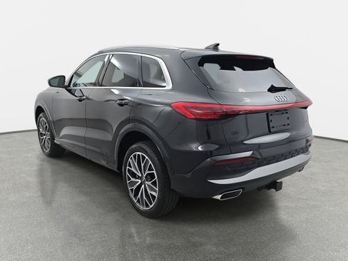 Used 2025 Audi Q5 Premium Plus w/ Premium Plus image 7