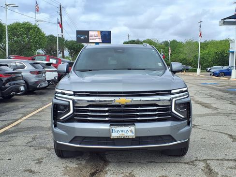 Used 2025 Chevrolet Tahoe LT AWD/4WD image 19