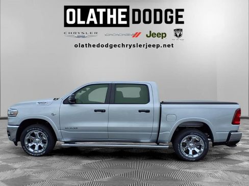 New 2026 RAM 1500 Big Horn AWD/4WD image 18