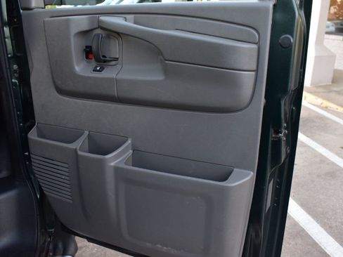 Used 2013 Chevrolet Express 3500 LS w/ Power Package RWD image 35
