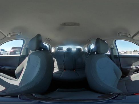 Used 2025 Kia K4 FWD image 41