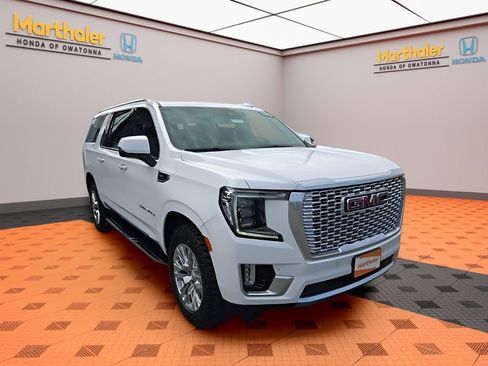 Used 2024 GMC Yukon XL Denali AWD/4WD image 7