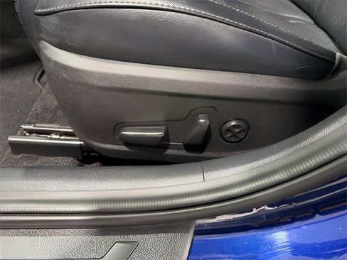 Used 2018 Kia Optima EX w/ Premium Package image 12