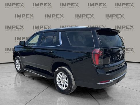 Used 2025 Chevrolet Tahoe LT image 3