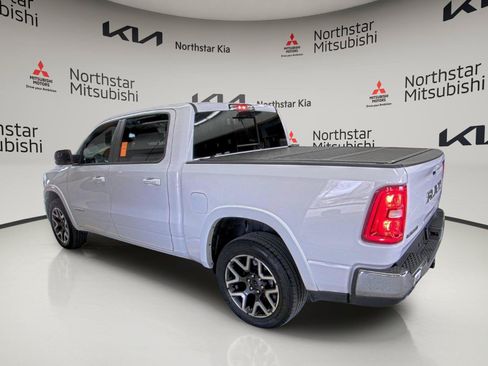 Used 2025 RAM 1500 Laramie AWD/4WD image 2