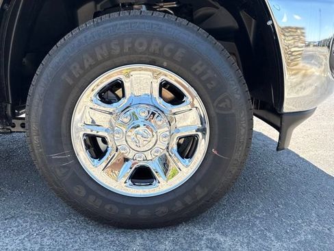 New 2026 RAM 2500 Tradesman w/ Chrome Appearance Group AWD/4WD image 10