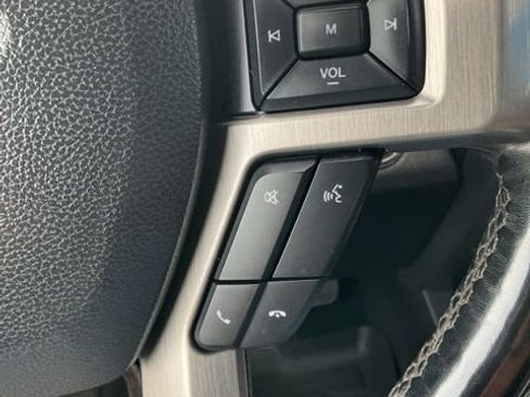 Used 2017 Ford F150 Platinum w/ FX4 Off-Road Package AWD/4WD image 28