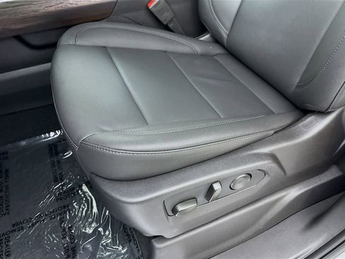 New 2026 GMC Sierra 1500 SLT w/ SLT Premium Plus Package image 19