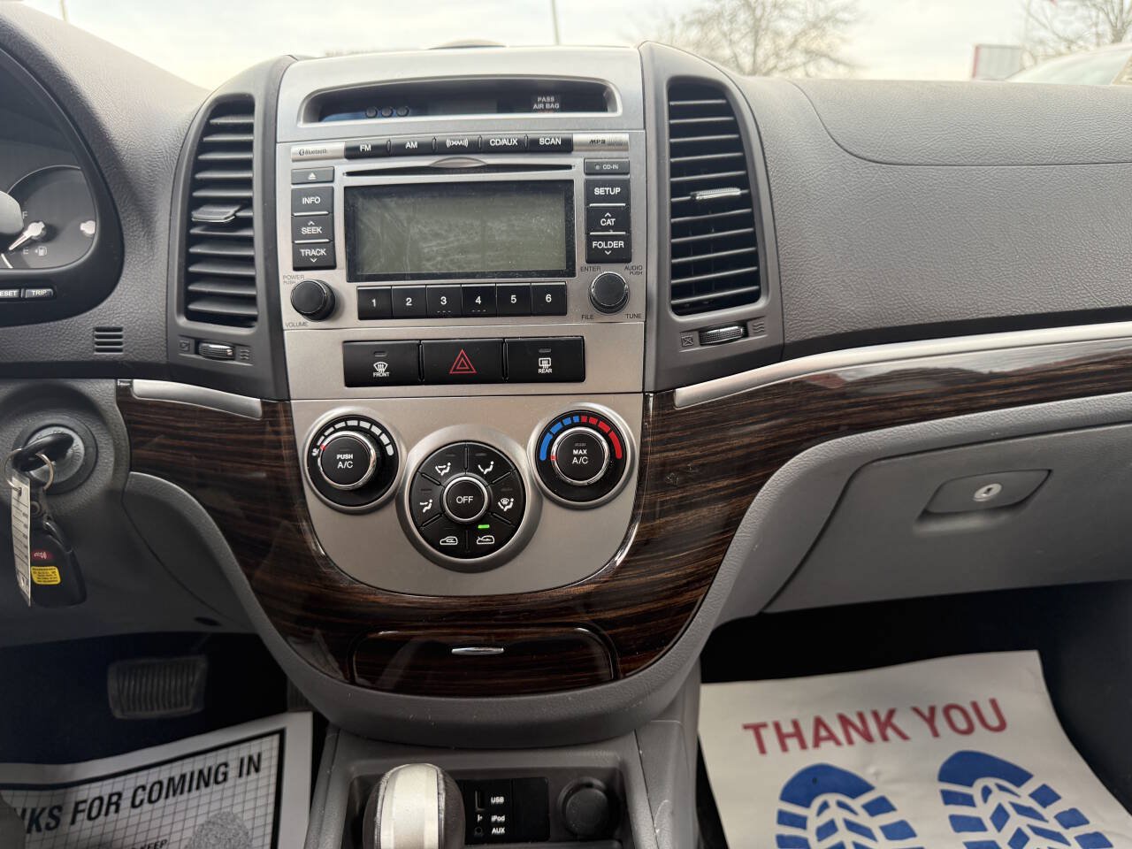 Used 2010 Hyundai Santa Fe GLS w/ Summer Event Pkg 21 AWD/4WD image 13
