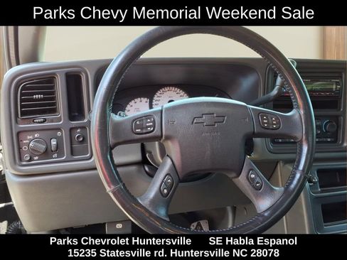 Used 2003 Chevrolet Silverado 1500 SS AWD/4WD image 3