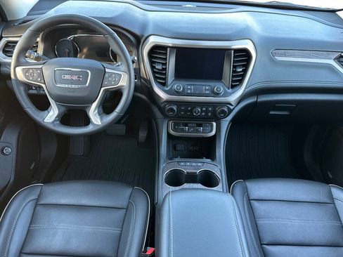 Used 2023 GMC Acadia Denali w/ Denali Ultimate Package image 16