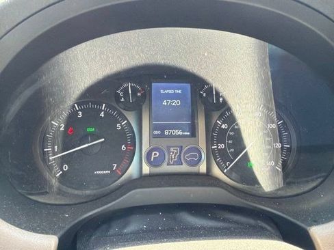 Used 2018 Lexus GX 460 Premium w/ Premium Package AWD/4WD image 6