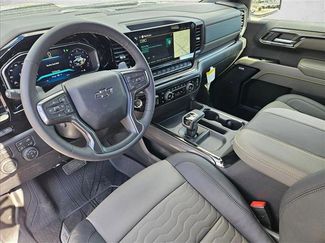 New 2026 Chevrolet Silverado 1500 ZR2 w/ Dark Appearance Package AWD/4WD video 3