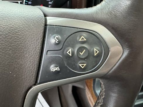 Used 2014 Chevrolet Silverado 1500 High Country image 22